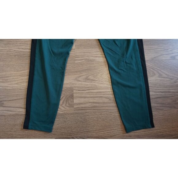 PINK Victoria's Secret Ultimate Legging Green / Black Ankle Length - Size M - Picture 13 of 16